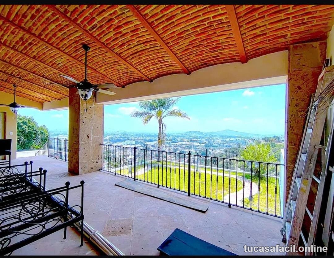 Casa en venta en Ciudad Bugambilias 2ad Sec, Zapopan, foto 2
