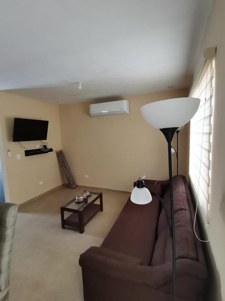 Casa en renta en Corinto, Apodaca, foto 2